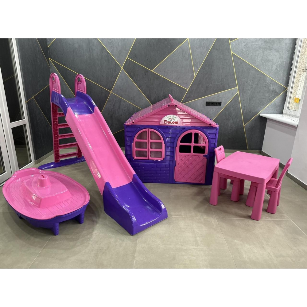 Великий ігровий майданчик